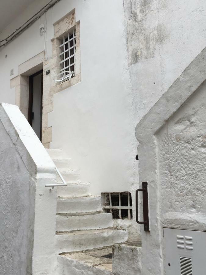 Alesia Luxury Suite Ostuni Luaran gambar